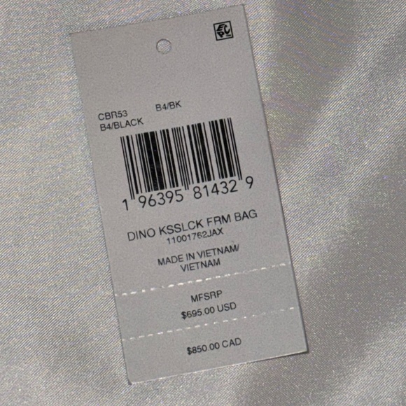 Coach Dino Kisslock - Picture 4 of 9